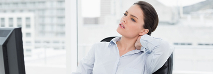 Go Healthcare In Palm Desert Helps With Neck Pain