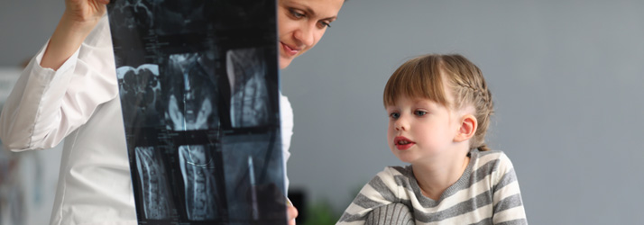 South Charlotte NC Chiropractors May Help Scoliosis