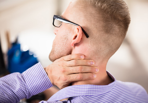 Man-Glasses-Neck-Pain-Hero-Nollie-2.0-Blogs-B1.jpg Man-Glasses-Neck-Pain-Hero-Nollie-2.0-Blogs-B1.jpg