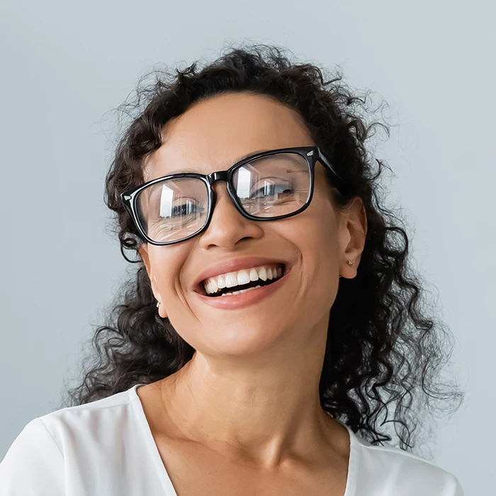 Woman-Smiling-And-Welcoming-HP-Drop-Circle.webp Woman-Smiling-And-Welcoming-HP-Drop-Circle.webp